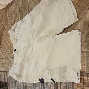 Magellan Water repellant shorts, L